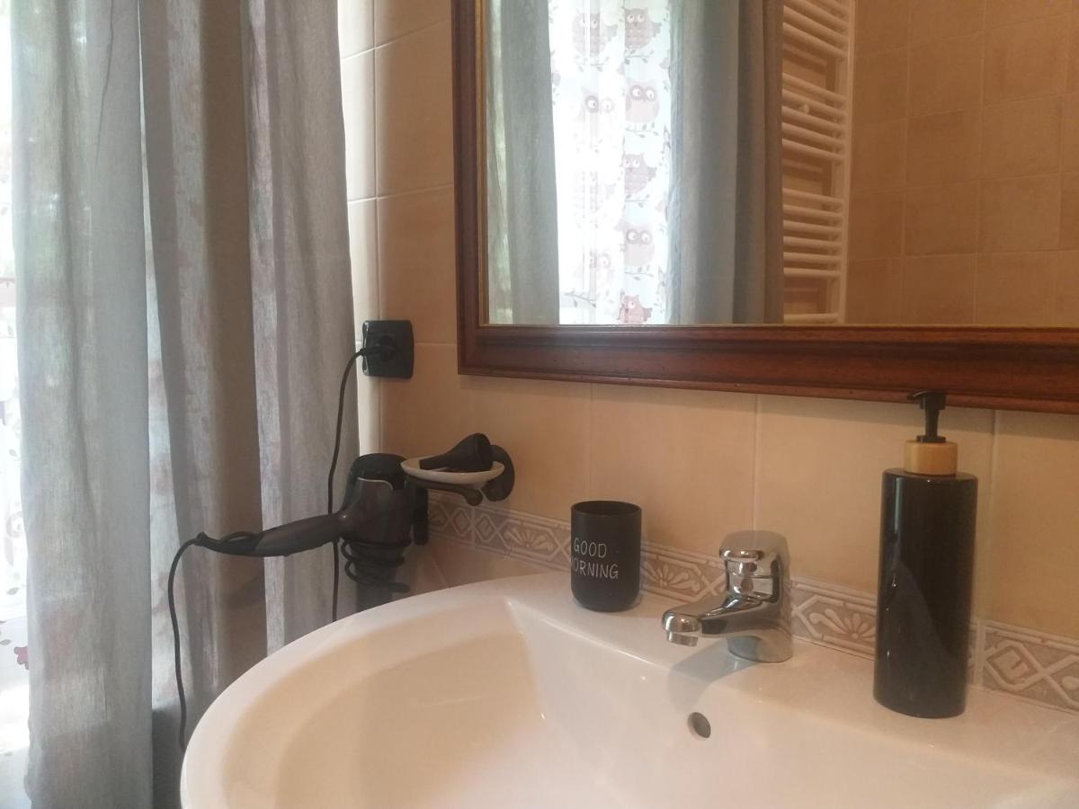 Mosci'S Bed & Beer Bed and Breakfast San Damiano dʼAsti Εξωτερικό φωτογραφία