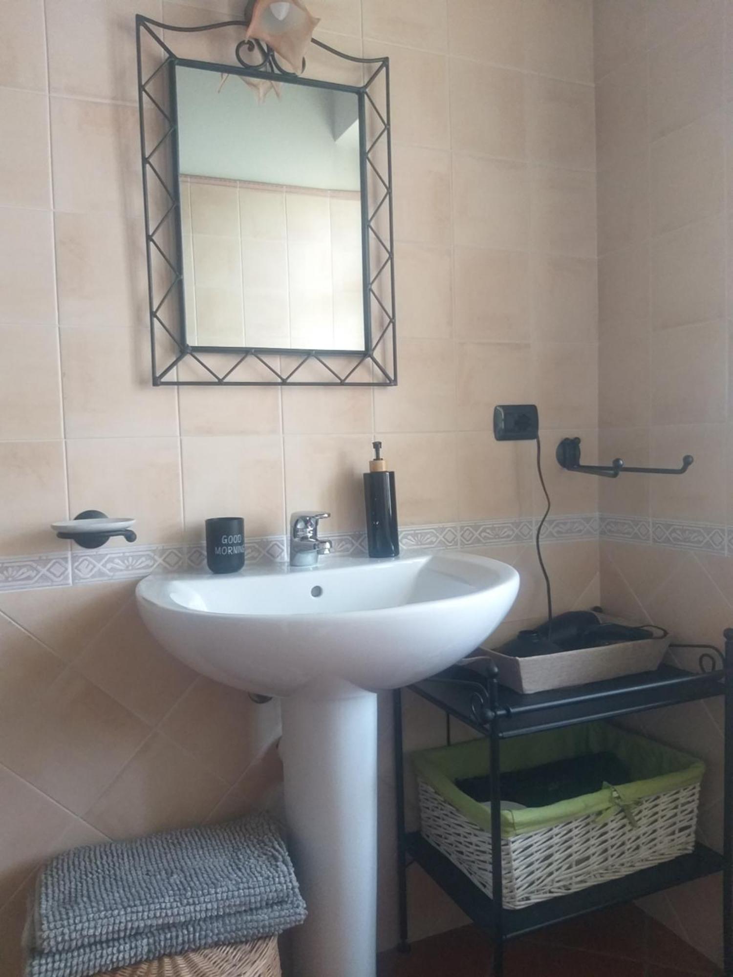 Mosci'S Bed & Beer Bed and Breakfast San Damiano dʼAsti Εξωτερικό φωτογραφία